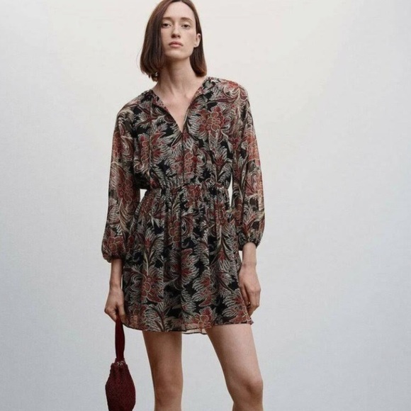 Mango Dresses & Skirts - NWT Mango floral chiffon long sleeve mini dress